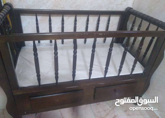 تخت بابي أثاث غرف نوم غرف نوم اس رة مستعمل عمان شفا بدران 158888937 السوق المفتوح