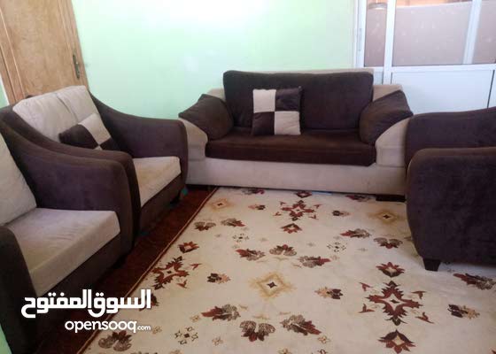 مفاجأة عابر بطلة كنب بني وبيج Yasayangunluk Com