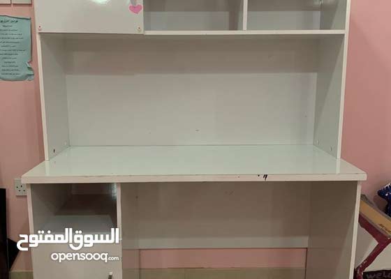 Clean Used Kids Desk 119689253 السوق المفتوح