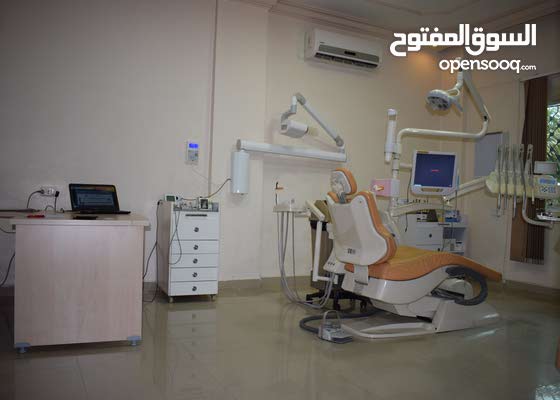 مطلوب مساعدة طبيب اسنان لعيادة اسنان الرصيفه عوجان
