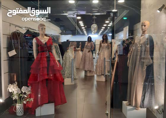 محل راقي واسع وكبير لقساتين السهرة وجميع الفساتين..تصميم وخياطة وفساتين محل راقي واسع وكبير لقساتين السهرة وجميع الفساتين..تصميم وخياطة وفساتين