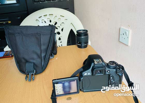 camira canon 600D  lens 50 mm + lens 18-55 + box + charge batterie