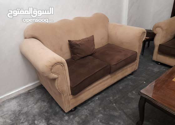 كنب تفصيل بحالة جيد جداا 135852300 السوق المفتوح