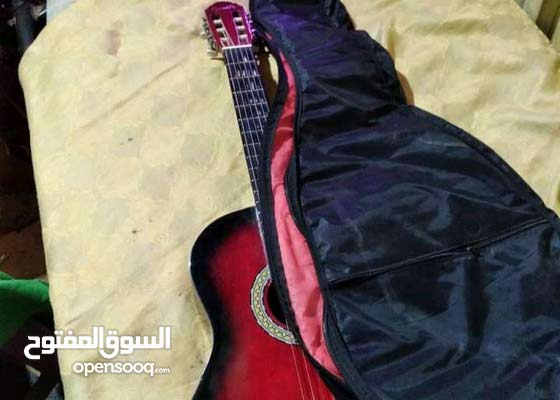 جيتار للبيع المستعجل : Musical Instruments Guitars & Oud Used : Khartoum  Sharq Al-Nile 192646697 : OpenSooq