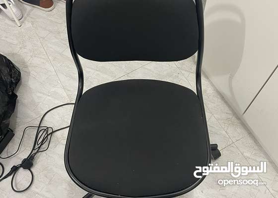 طقم انترية جلد 4 قطع2 كرسي فوتية ايكيا