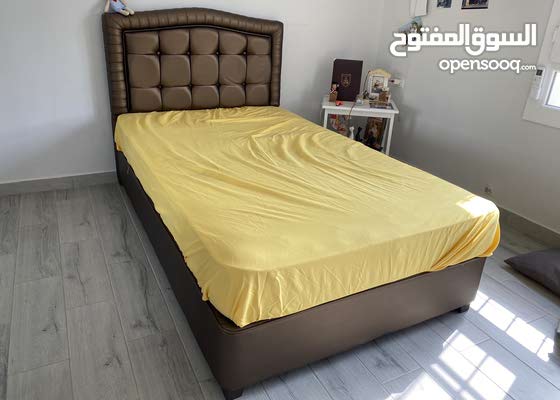 سرير نوم للبيع : أثاث غرف نوم غرف نوم - اسّرة مستعمل : عمان ام البساتين  198397675 : السوق المفتوح
