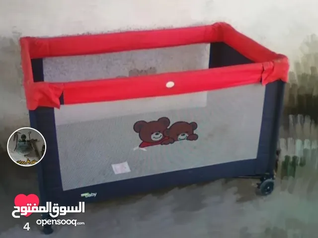 سرير اطفال