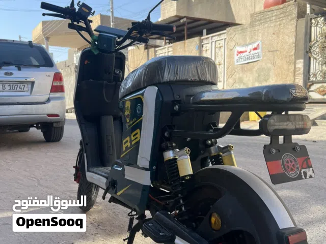 دراجة t9 للبيع مضافة 90 ما ابدل بيه أي شي ابلاديه من كهربائيات بطاريات شلعه ابريكات خلفي الامامي ملغ