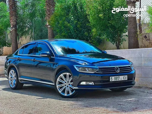 Volkswagen Passat 2019 in Hebron