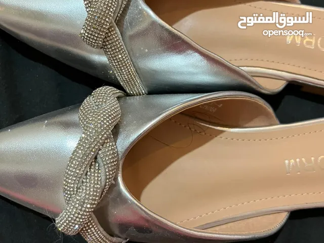 حذاء " شحاطه " نسائي مقاس 36 لون رصاصي، مريح التواصل مسج واتساب