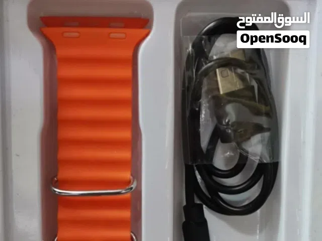 ساعة ذكية يوجد بها شفرة وكاميرا بالضمان