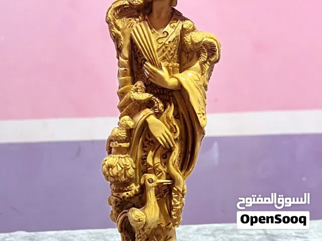 تحف عاج طبيعي