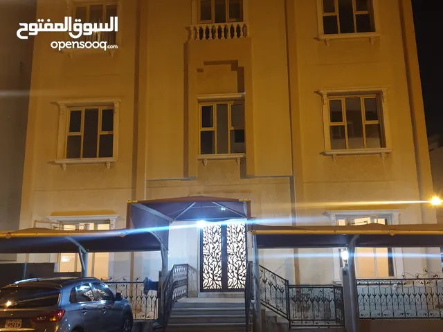 500 m2 3 Bedrooms Apartments for Rent in Mubarak Al-Kabeer Al Masayel