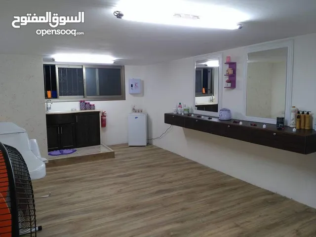 محل للايجار مساحة 50 متر _ امتداد شارع السكه عمارة الجاحظ