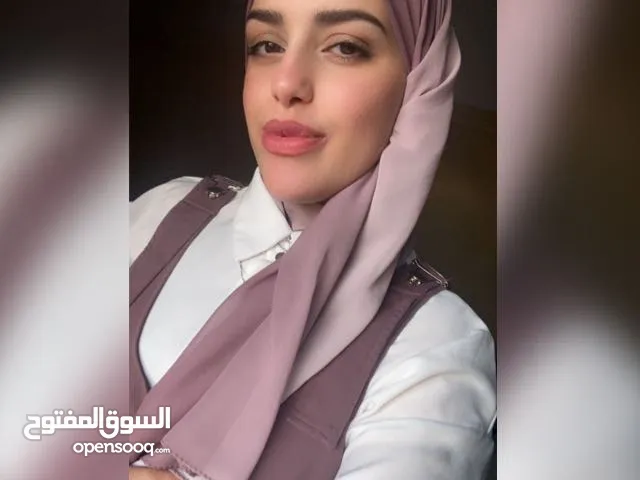 رؤى رائد ابو عرة