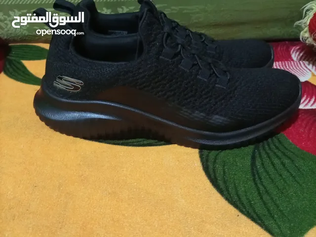 Skechers Casual Shoes in Alexandria