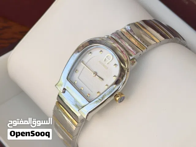 ساعة آجنر Aigner باللون الفضي و الذهبي