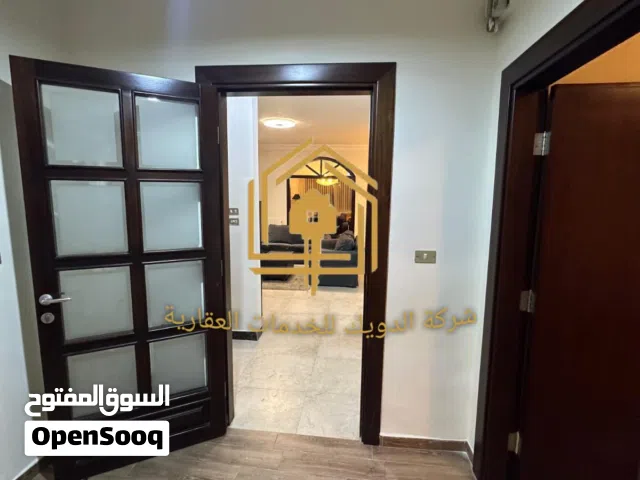 200 m2 3 Bedrooms Apartments for Rent in Amman Um Uthaiena
