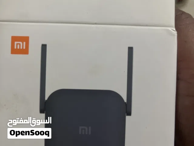 موسع شبكه جديد للبيع miwifi range extender مش مستعمل ابدا حجمو صغير بتحطو بالكهربا وبتتركو ما بيسحب