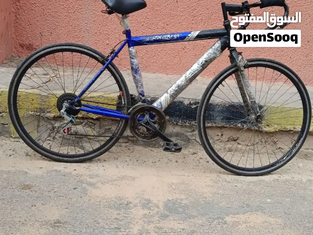 دراجة هجين مقاس 28 فرامل يبو ربط بس بسعر حرق من 450 الى 390 و توصيل مجاني و عندك ضمان اسبوع