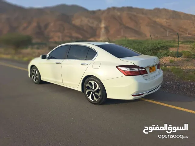 هوندا اكورد
2017
رقم 1
