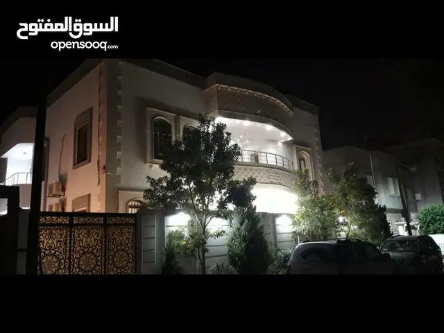 250m2 More than 6 bedrooms Villa for Sale in Benghazi Al-Hai Al-Jamei