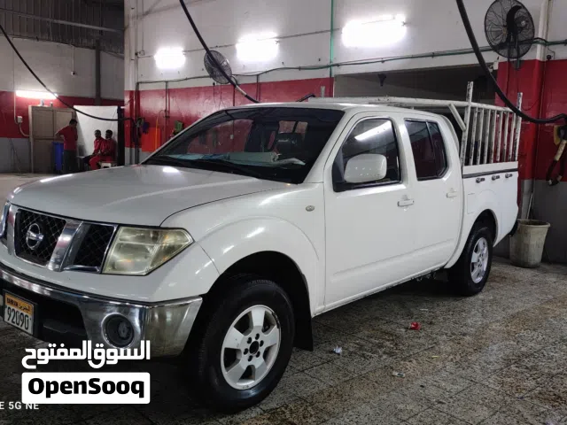 urgent for sale Nissan navara pickup 2013 model