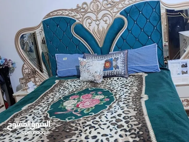 غرفه تركي 9 قطع مع المندر القبله اربع الاف قرب الطب العدلي كلش نظيفه