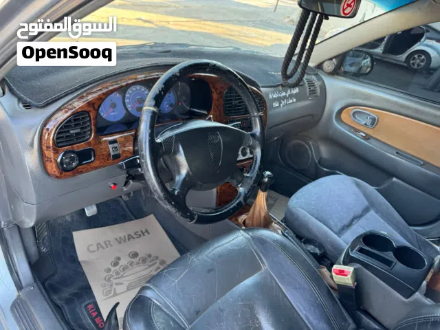 2001 Kia Spectra