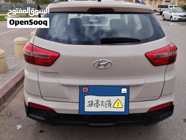 2016 هيونداي كريتا Standard