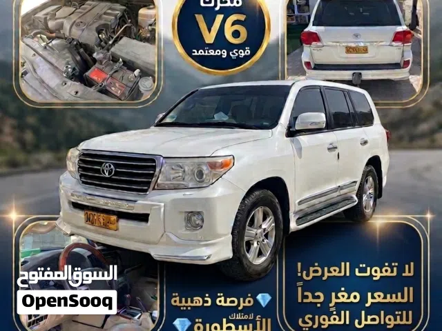 2013 Toyota Land Cruiser GXR