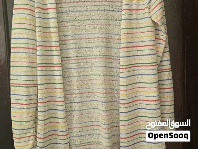 ملابس للبيع ومتوفر كمان قطع
