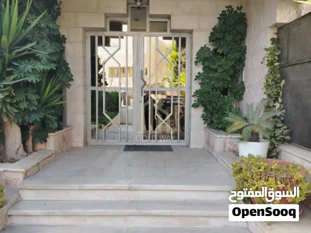 400 m2 4 Bedrooms Apartments for Sale in Amman 5th Circle