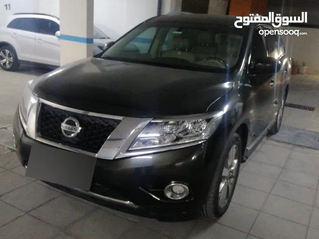 Used Nissan Pathfinder in Amman