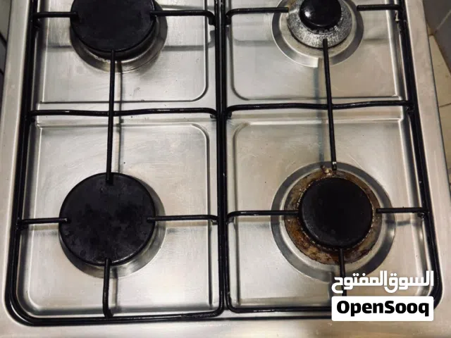 "للبيع: فرن ZON تركي 50×50 سم - نظيف جداً وعملي" "For sale: ZON Turkish oven 50x50 cm - very clean