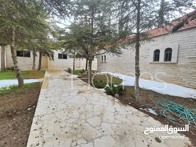 1000 m2 More than 6 bedrooms Villa for Sale in Amman Marj El Hamam