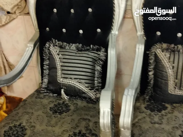 تخم قنفات 9 مقاعد 2 طابوريات  كلش نضيف سعره 750 قفل بغداد