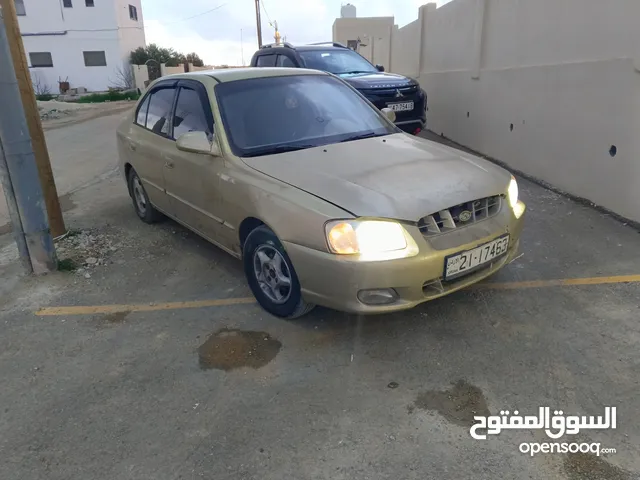 Hyundai Verna 2000 in Al Karak