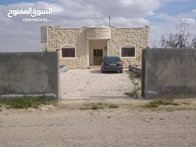 3 Bedrooms Farms for Sale in Madaba Thiban