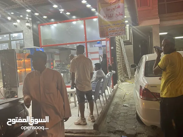 مطلوب شريك  لمطعم شاورما وفطاير ومشويات