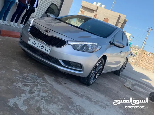 Used Kia Cerato in Tripoli