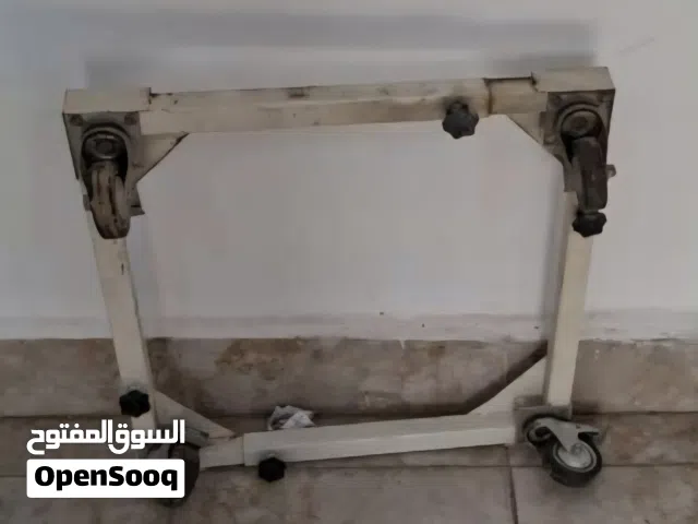 قاعدة حديد  مع تواير للبيع