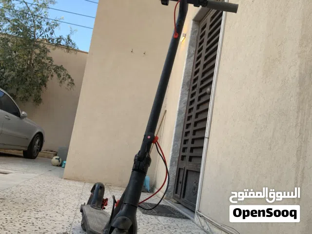 سكوتر كهربائي يحتاج الى بطاريه فقط