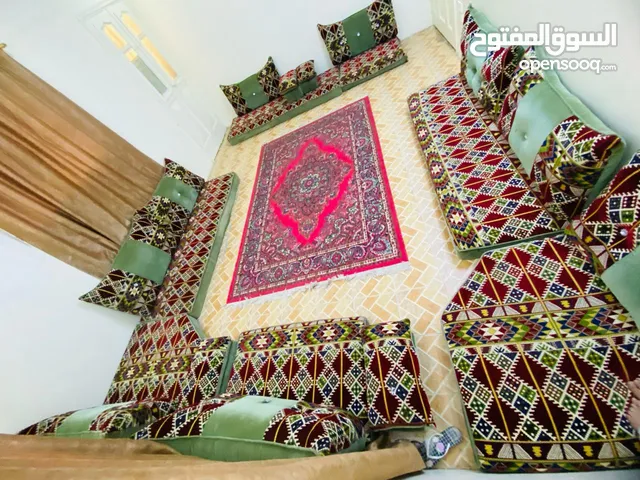 10 seater sofa set majlis with carpet for 300