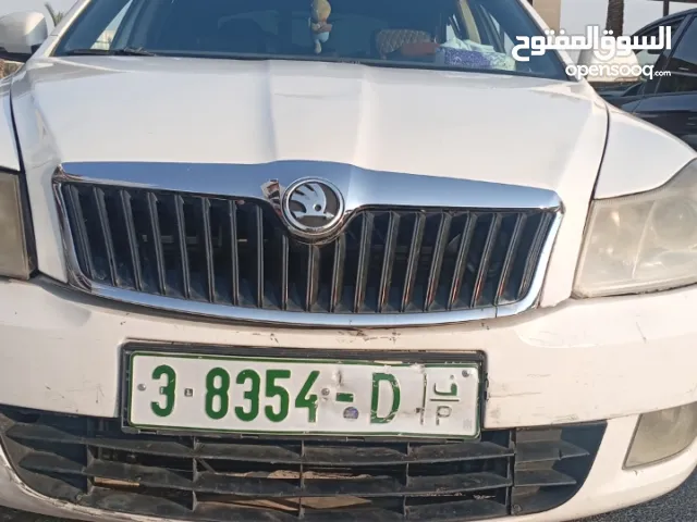 سكودا رمش 2011 بسعر حرررق ... بحاجة لصيانه السيارة الف الف