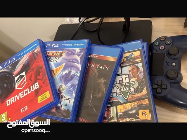 Ps4 slim in good condition