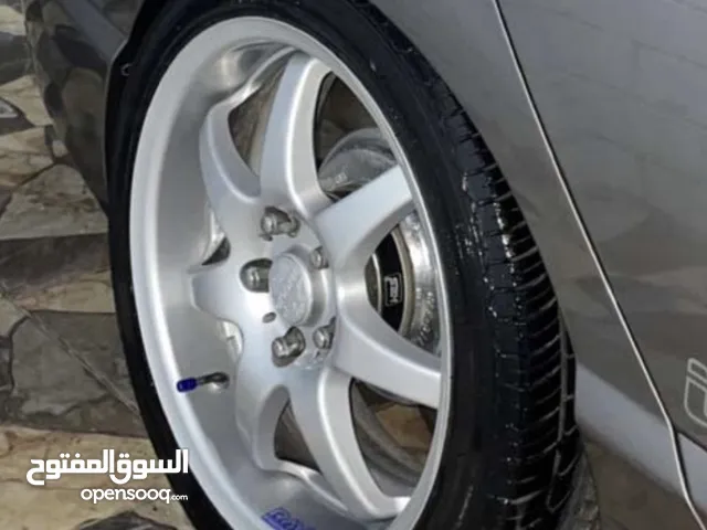 للبيع رنجات رايز بحجم 17