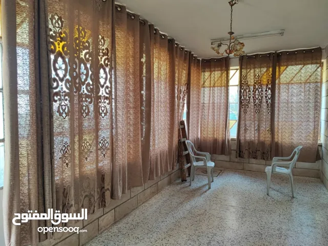60 m2 2 Bedrooms Apartments for Rent in Hebron Namira