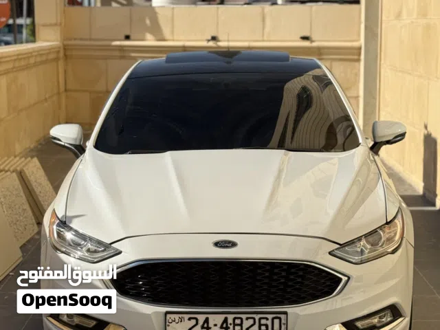 2017 فورد فيوجن SE