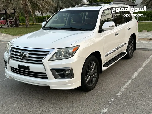 للبيع لكزس استيشن   .2014.LX570    S فل ابشن رقم واحد